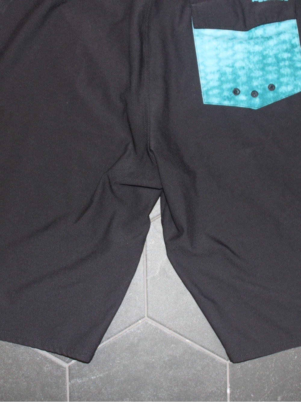 Pelagic Argonaut Boardshorts Men's Size 38 Black Aqua Fishing Swim Trunks - Picture 12 of 12